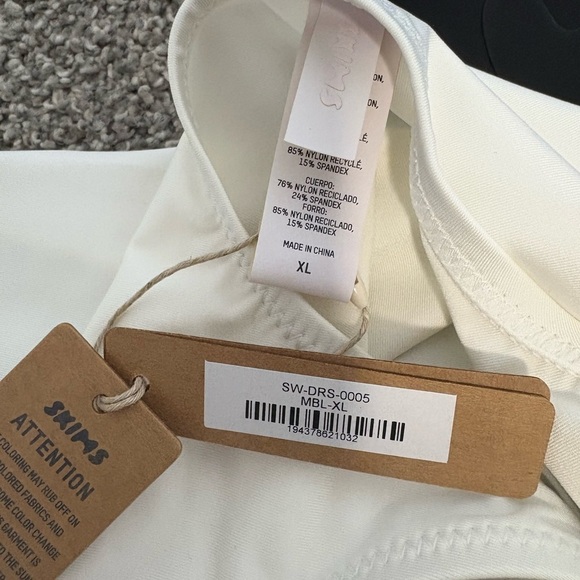 NWT SKIMS Signature Swim Tank Dress Marble White Size XL - Picture 4 of 4